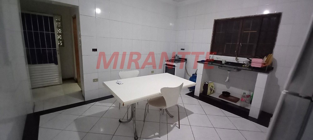 Casa terrea com 3 quartos em Vila Sabrina
