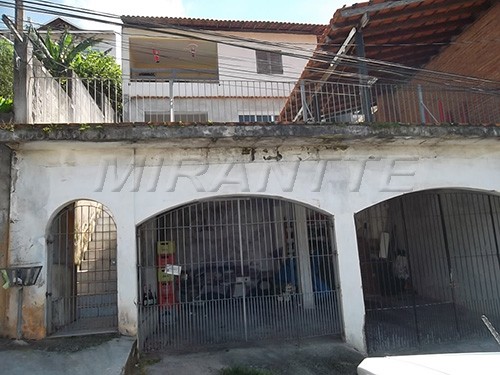 Sobrado de 262m² com 6 quartos em Horto Florestal