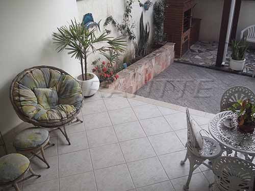 Casa terrea de 204m² com 2 quartos em Água Fria
