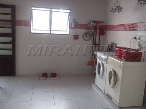Casa terrea de 204m² com 2 quartos em Água Fria