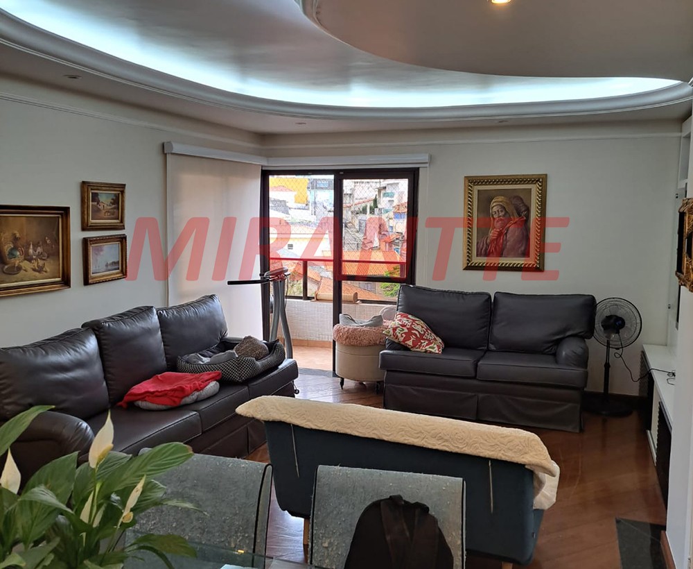 Apartamento de 168m² com 3 quartos em Água Fria