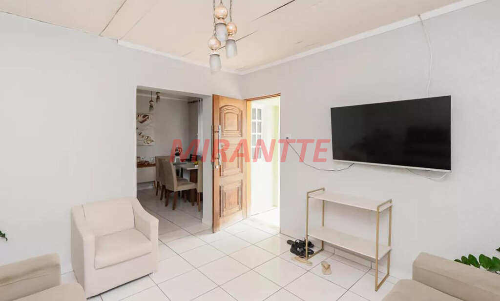 Sobrado de 124m² com 2 quartos em Vila Nilo