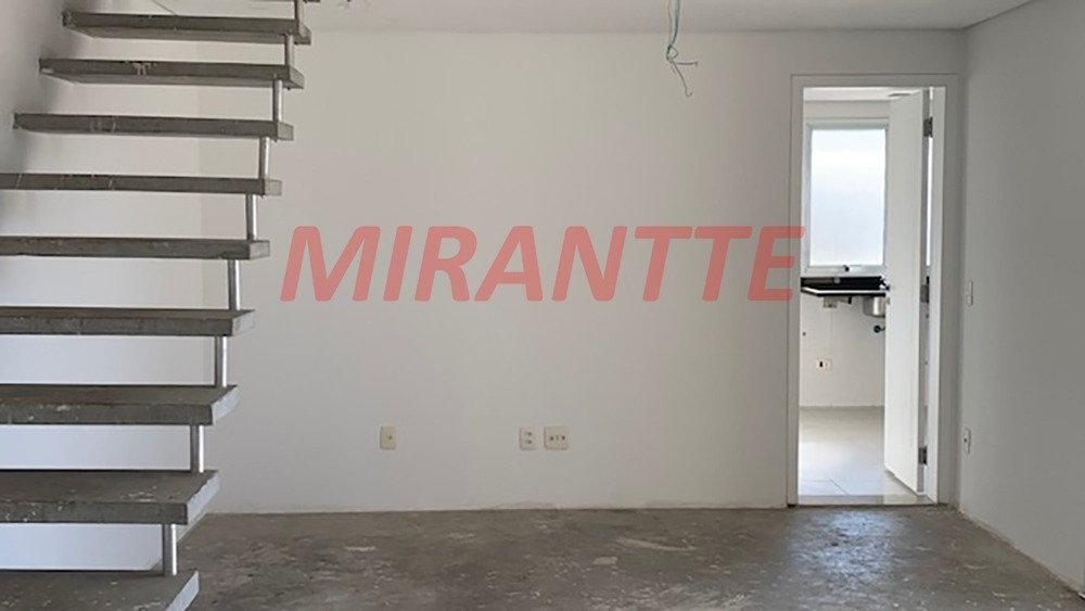 Cobertura de 244m² com 3 quartos em Santana