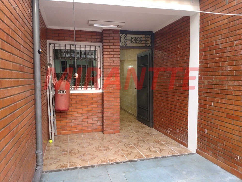 Sobrado de 350m² com 4 quartos em Santana