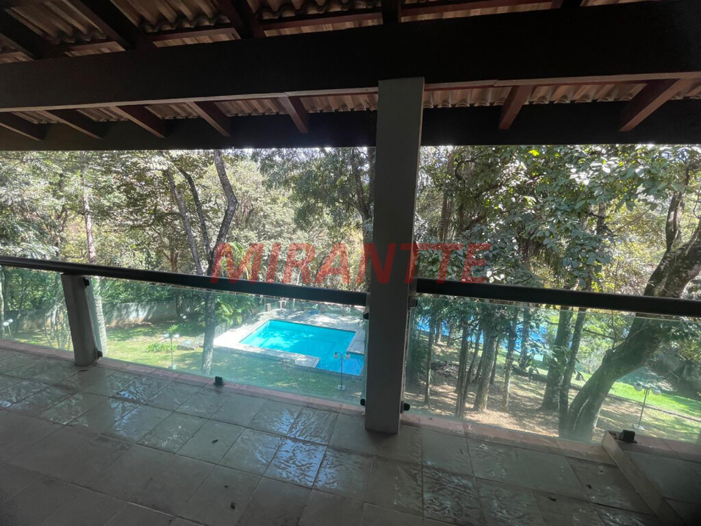 Casa terrea de 600m² com 3 quartos em Serra Da Cantareira