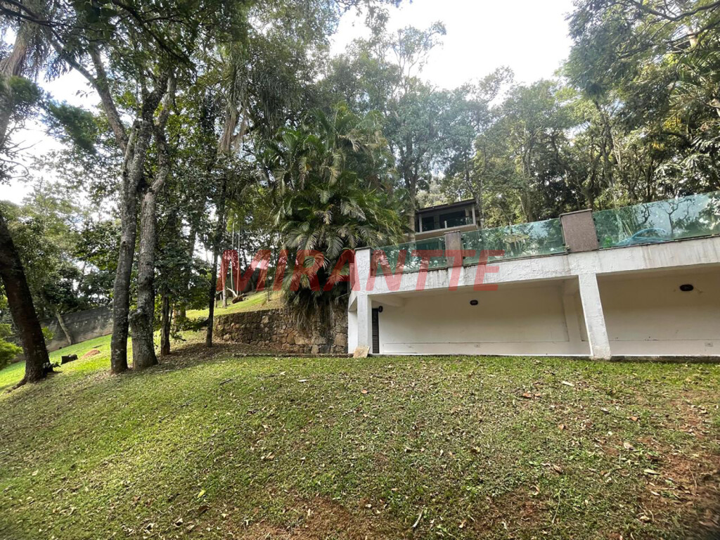 Casa terrea de 600m² com 3 quartos em Serra Da Cantareira