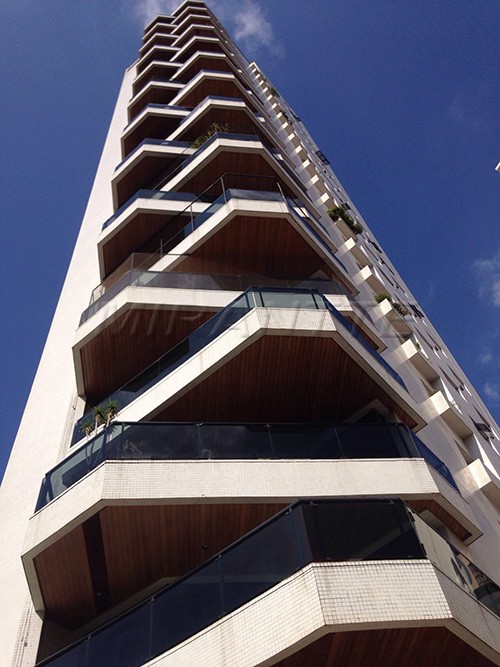 Apartamento de 220m² com 4 quartos em Santana