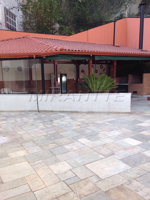 Apartamento de 220m² com 4 quartos em Santana
