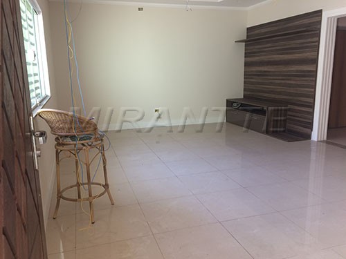Sobrado de 172m² com 3 quartos em Casa Verde