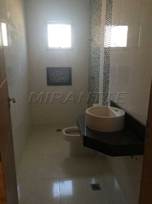 Sobrado de 172m² com 3 quartos em Casa Verde