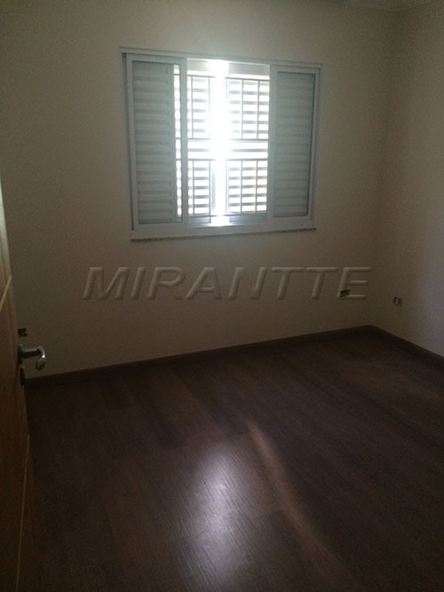 Sobrado de 172m² com 3 quartos em Casa Verde