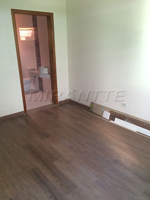 Sobrado de 172m² com 3 quartos em Casa Verde