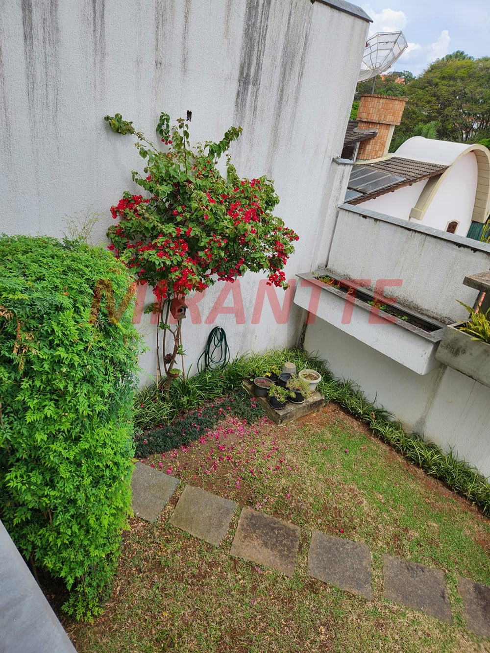 Sobrado de 300m² com 3 quartos em Jardim França