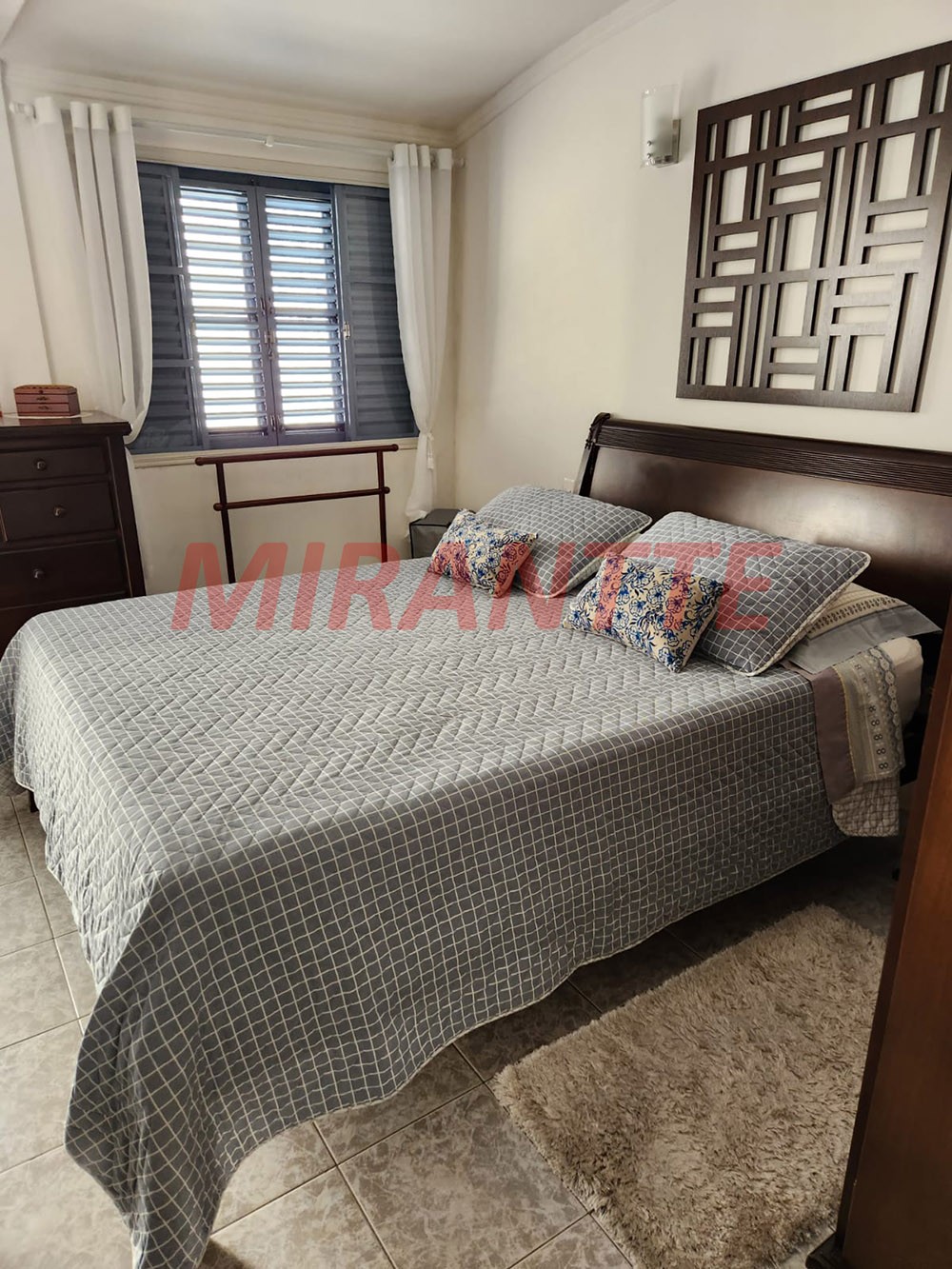 Sobrado de 300m² com 3 quartos em Jardim França
