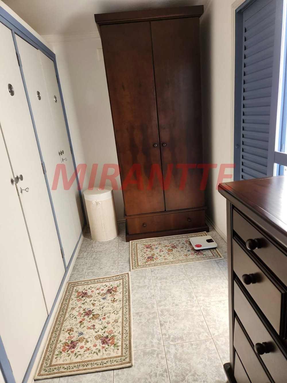 Sobrado de 300m² com 3 quartos em Jardim França