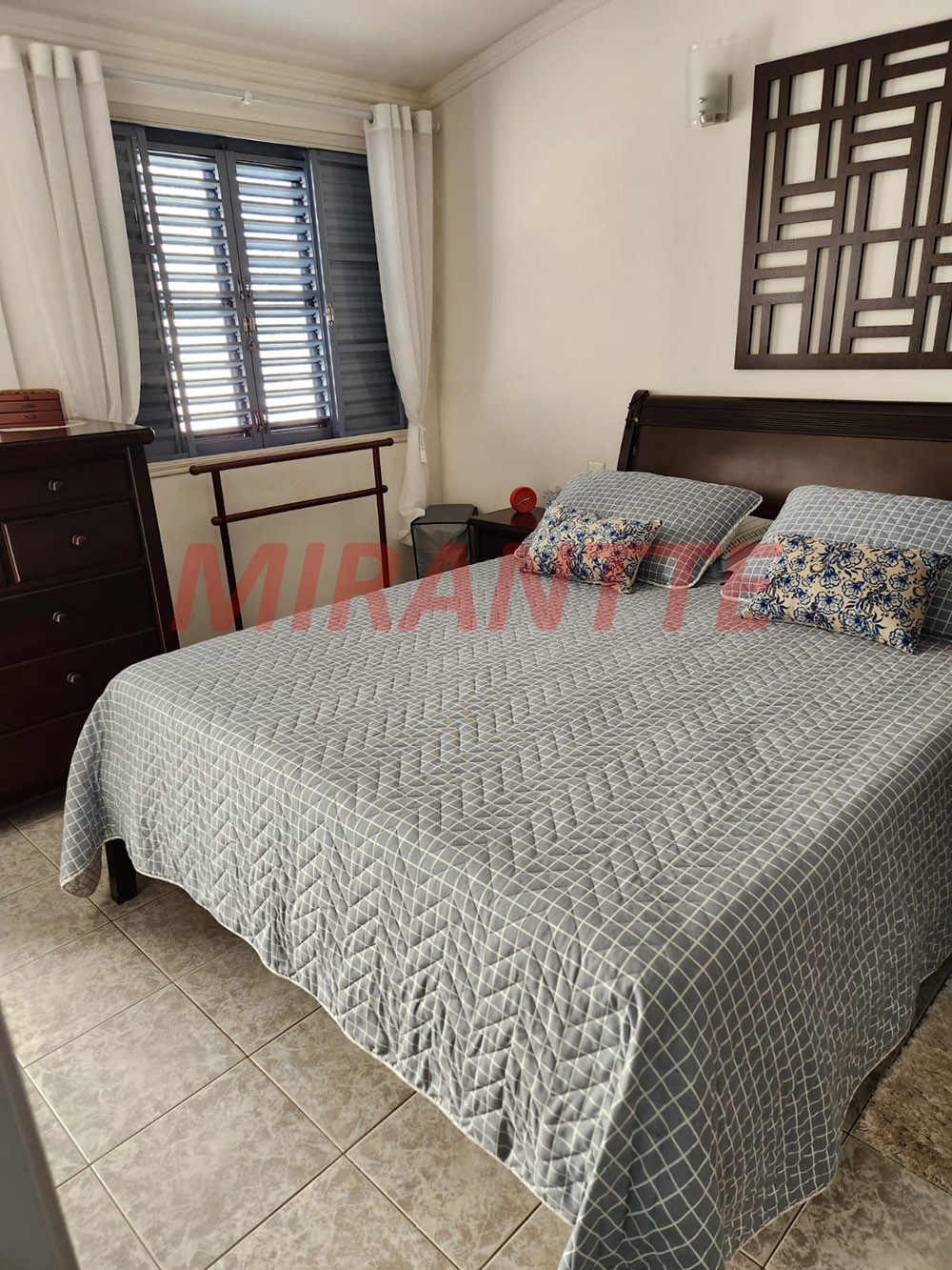 Sobrado de 300m² com 3 quartos em Jardim França