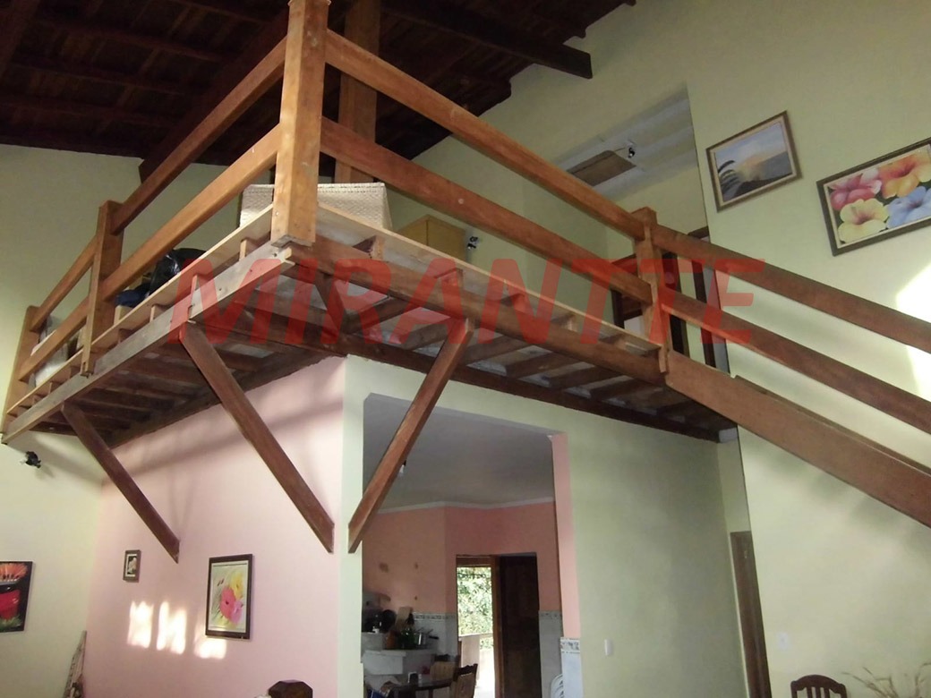 Sobrado de 400m² com 3 quartos em Santa Ines