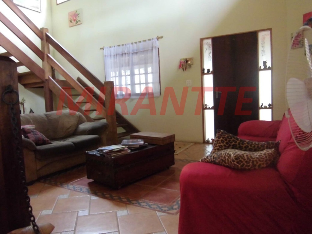Sobrado de 400m² com 3 quartos em Santa Ines