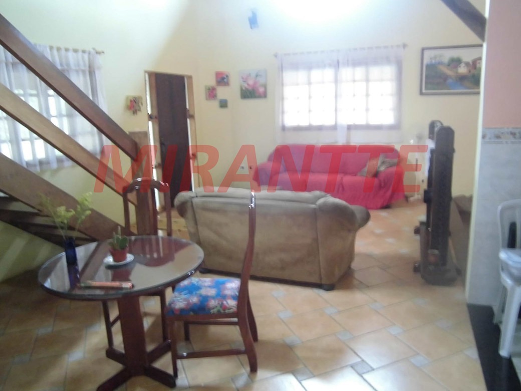 Sobrado de 400m² com 3 quartos em Santa Ines