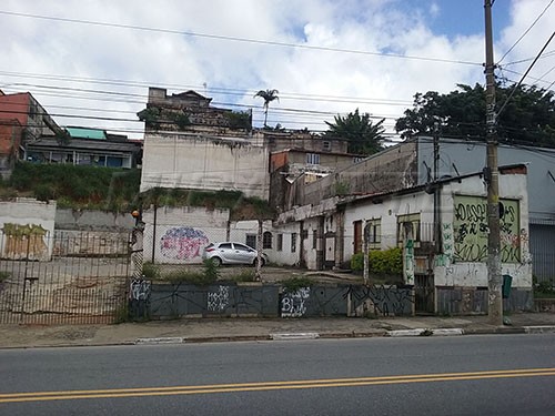Terreno de 95m² em Imirim