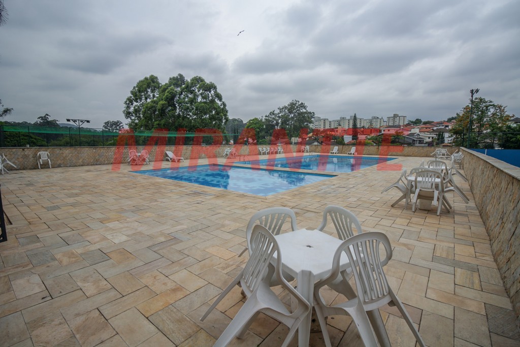 Cobertura de 170m² com 3 quartos em Barro Branco