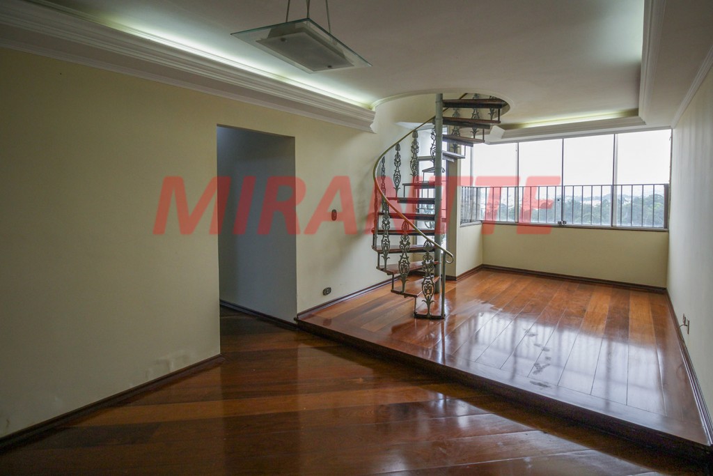 Cobertura de 170m² com 3 quartos em Barro Branco