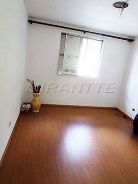 Cond. fechado de 115m² com 2 quartos em Limão