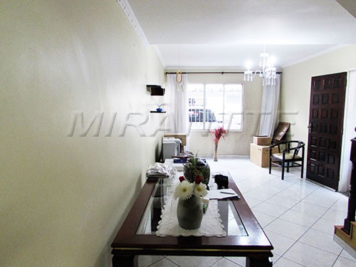 Cond. fechado de 115m² com 2 quartos em Limão