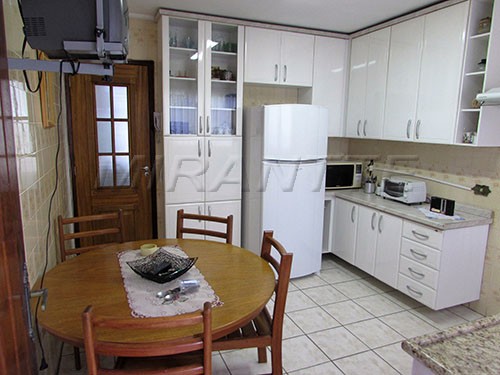 Cond. fechado de 115m² com 2 quartos em Limão