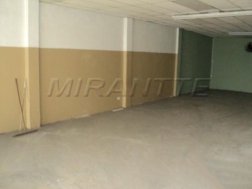Comercial de 240m² em Vila Guilherme