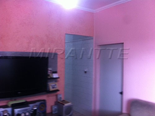 Sobrado de 210m² com 4 quartos em Parque Casa De Pedra