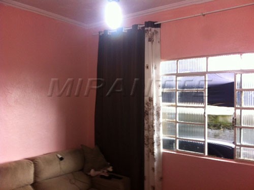 Sobrado de 210m² com 4 quartos em Parque Casa De Pedra