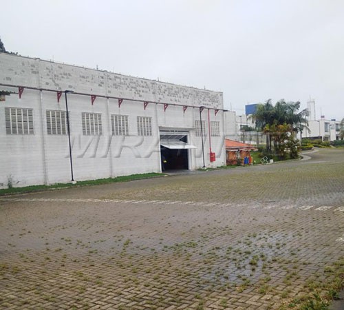 Galpao de 1525m² em VILA SANTA LUZIA