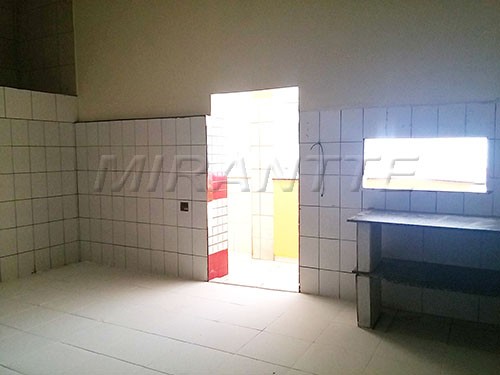 Comercial de 100m² em Vila Nova Cachoeirinha