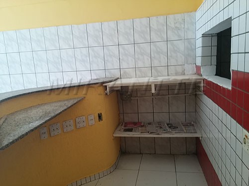 Comercial de 100m² em Vila Nova Cachoeirinha