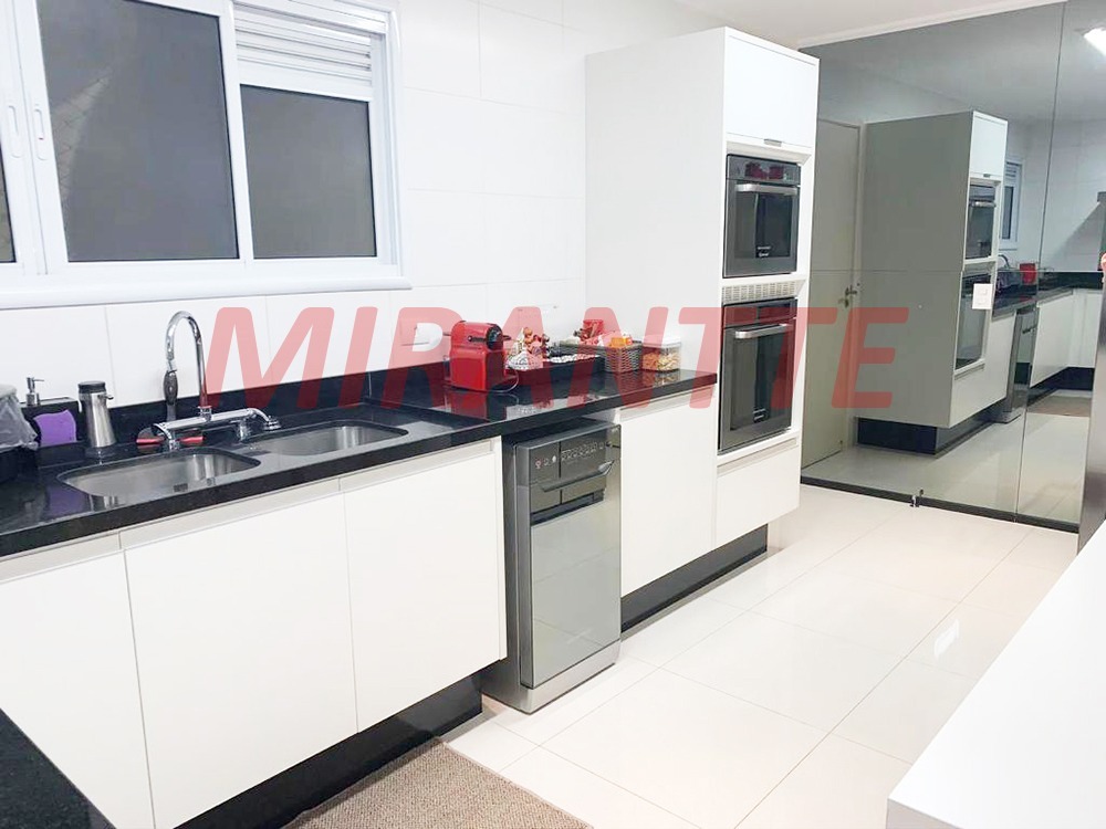 Apartamento de 260m² com 3 quartos em Santana