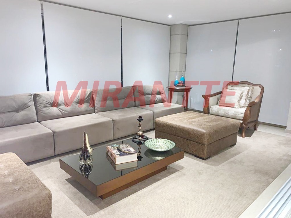 Apartamento de 260m² com 3 quartos em Santana