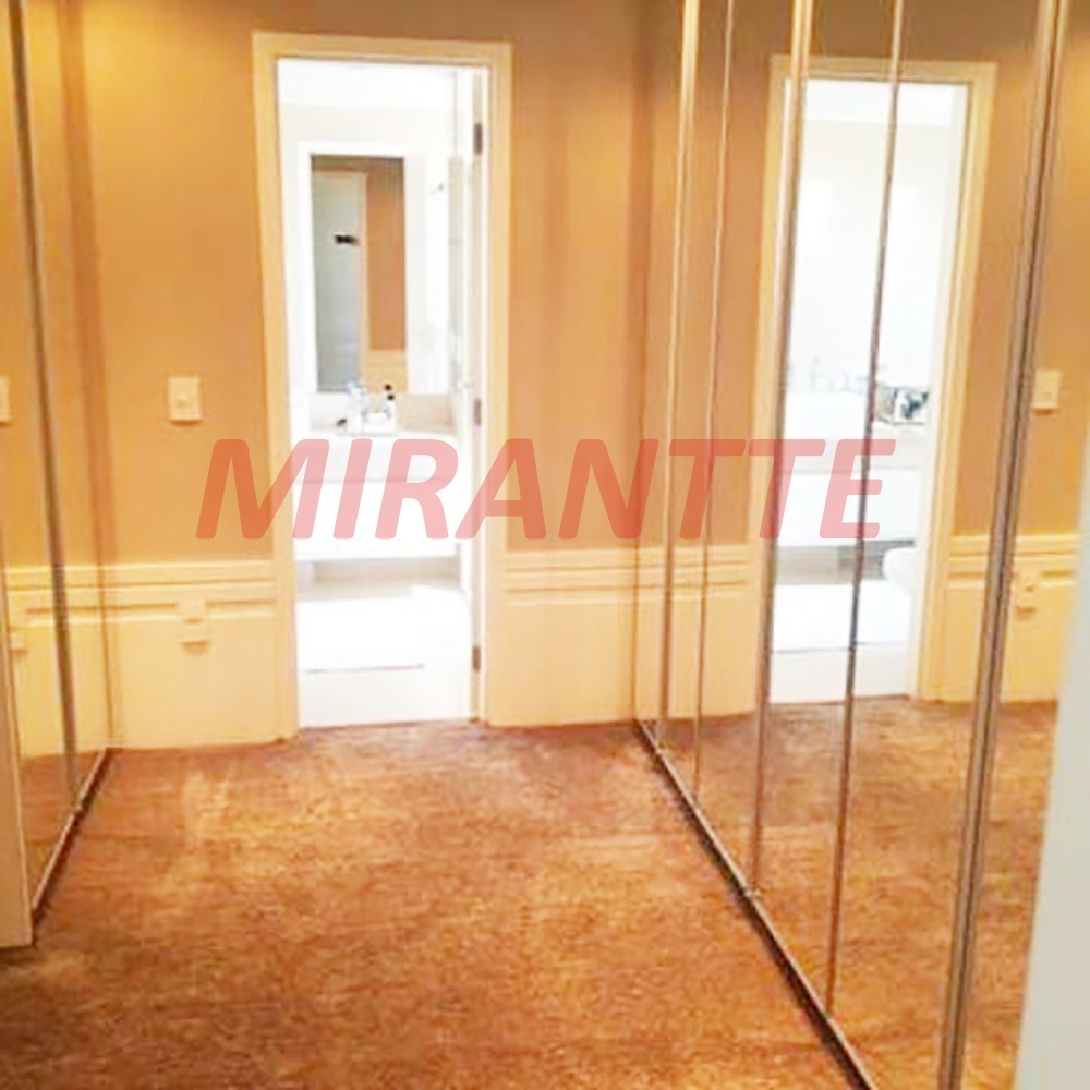 Apartamento de 260m² com 3 quartos em Santana