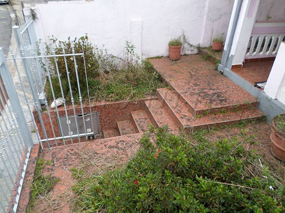 Terreno de 320m² com 2 quartos em Vila Nivi