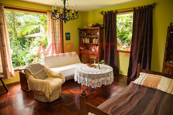Casa terrea de 1970m² com 3 quartos em Tremembe