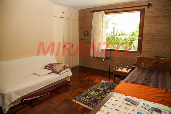 Casa terrea de 1970m² com 3 quartos em Tremembe