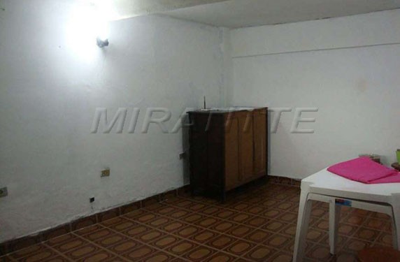Casa terrea de 150m² com 3 quartos em Água Fria