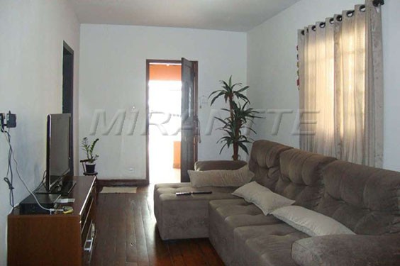 Casa terrea de 150m² com 3 quartos em Água Fria