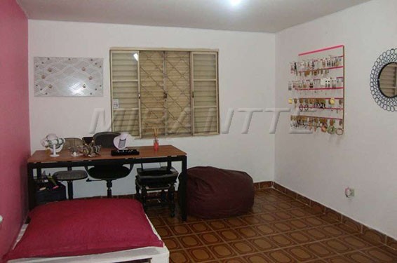 Casa terrea de 150m² com 3 quartos em Água Fria