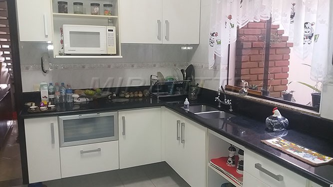 Sobrado de 168m² com 3 quartos em Parada Inglesa