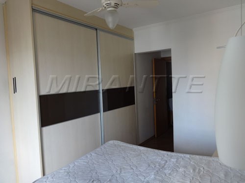 Apartamento com 3 quartos em Santa Teresinha