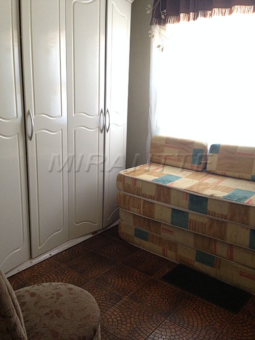 Casa terrea de 400m² com 2 quartos em Vila Mazzei