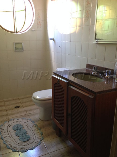 Casa terrea de 400m² com 2 quartos em Vila Mazzei