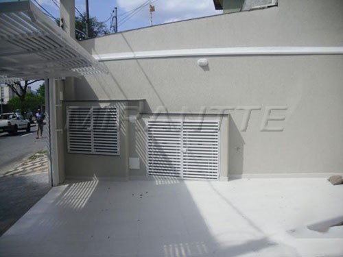 Cond. fechado de 29m² com 1 quarto em Tucuruvi