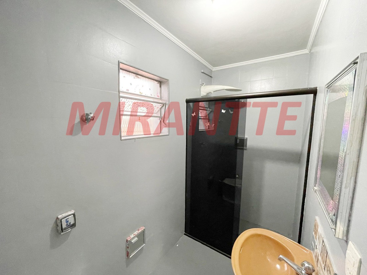 Sobrado de 286m² com 4 quartos em Imirim